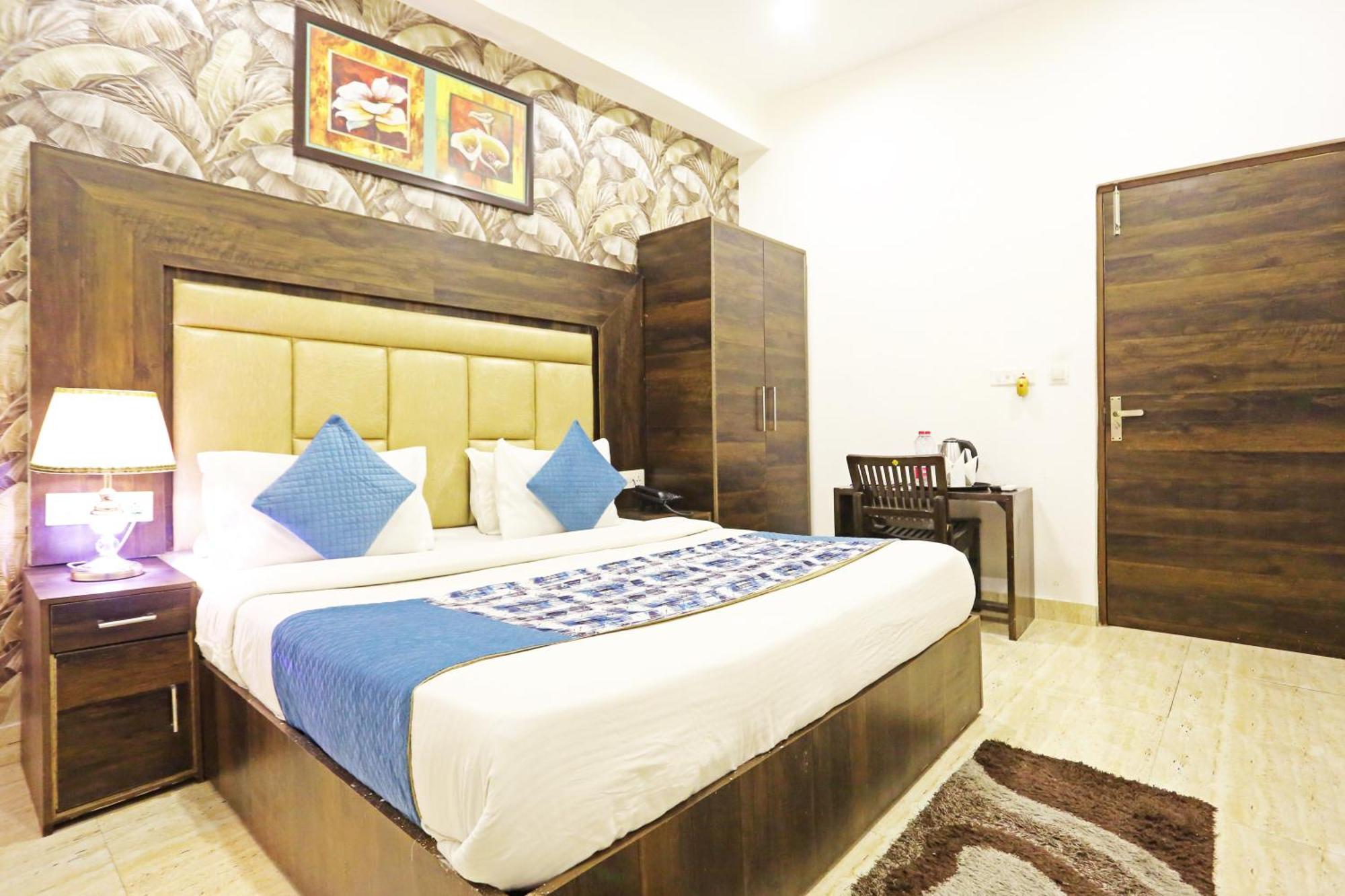Hotel The Kiara Near Delhi Airport New Delhi Exterior photo