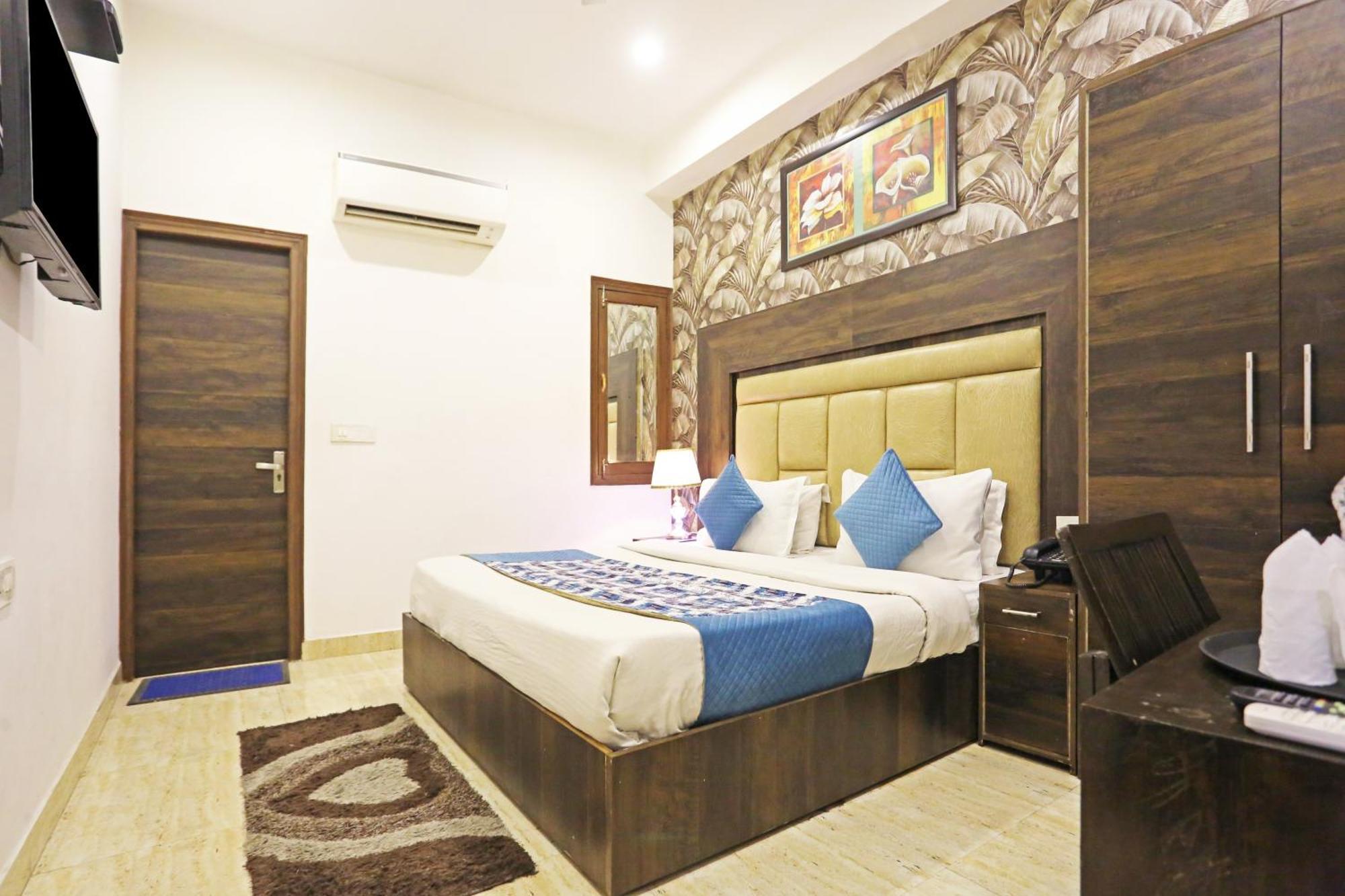 Hotel The Kiara Near Delhi Airport New Delhi Exterior photo