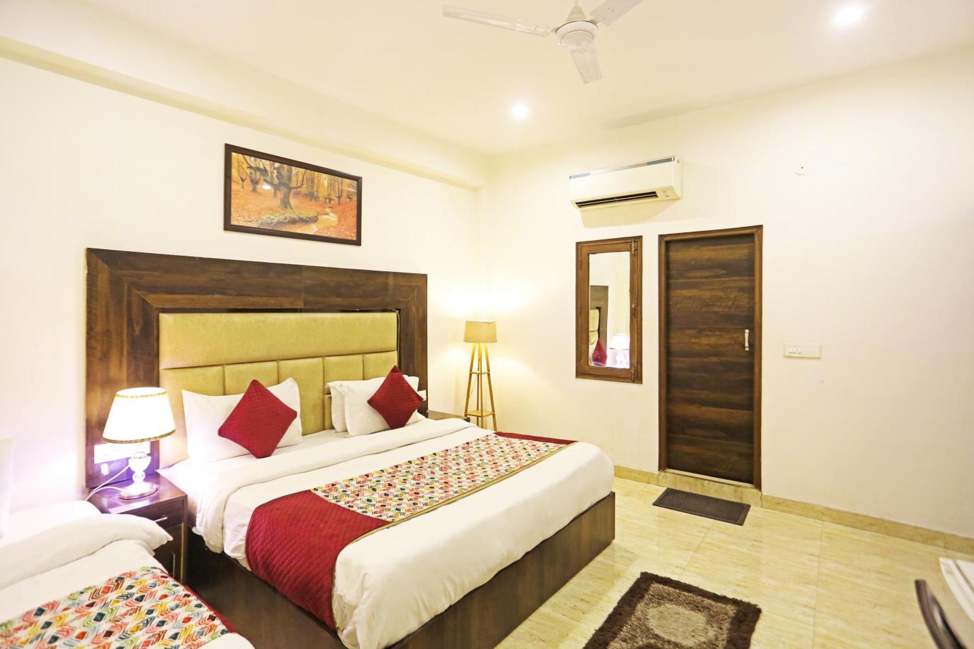Hotel The Kiara Near Delhi Airport New Delhi Exterior photo